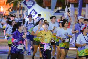 BIB: 066, 318, 162
                            <button type="button" onclick="openModal(22466741)" class="btn btn-primary btn-sm float-right btn-popup" data-toggle="modal" data-target=".modal-high-quality">
                        <i class="fas fa-shopping-cart"></i> Add to Cart
                    </button>
                                            <button type="button" onclick="isThisMe(22466741, true)" class="btn btn-success btn-sm float-right btn-popup btn-isme hidden" data-toggle="tooltip" data-placement="bottom" title="นี่คือรูปของคุณใช่ไหม คลิกที่นี่เพื่อเอาเข้าอัลบั้ม">
                        <i class="fas fa-plus"></i> Add to album
                    </button>
                    <button type="button" onclick="isThisMe(22466741, false)" class="btn btn-warning btn-sm float-right btn-popup btn-isnotme hidden">
                        <i class="fas fa-ban"></i> Remove from album
                    </button>